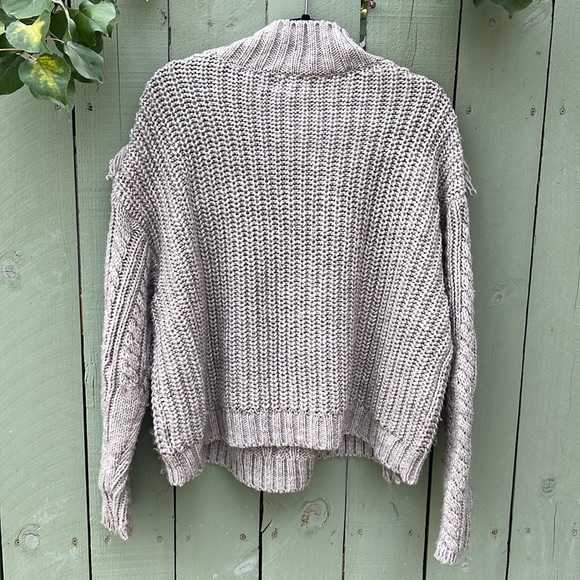 Universal Thread Ruffled Sweater - Picture 2 of 3